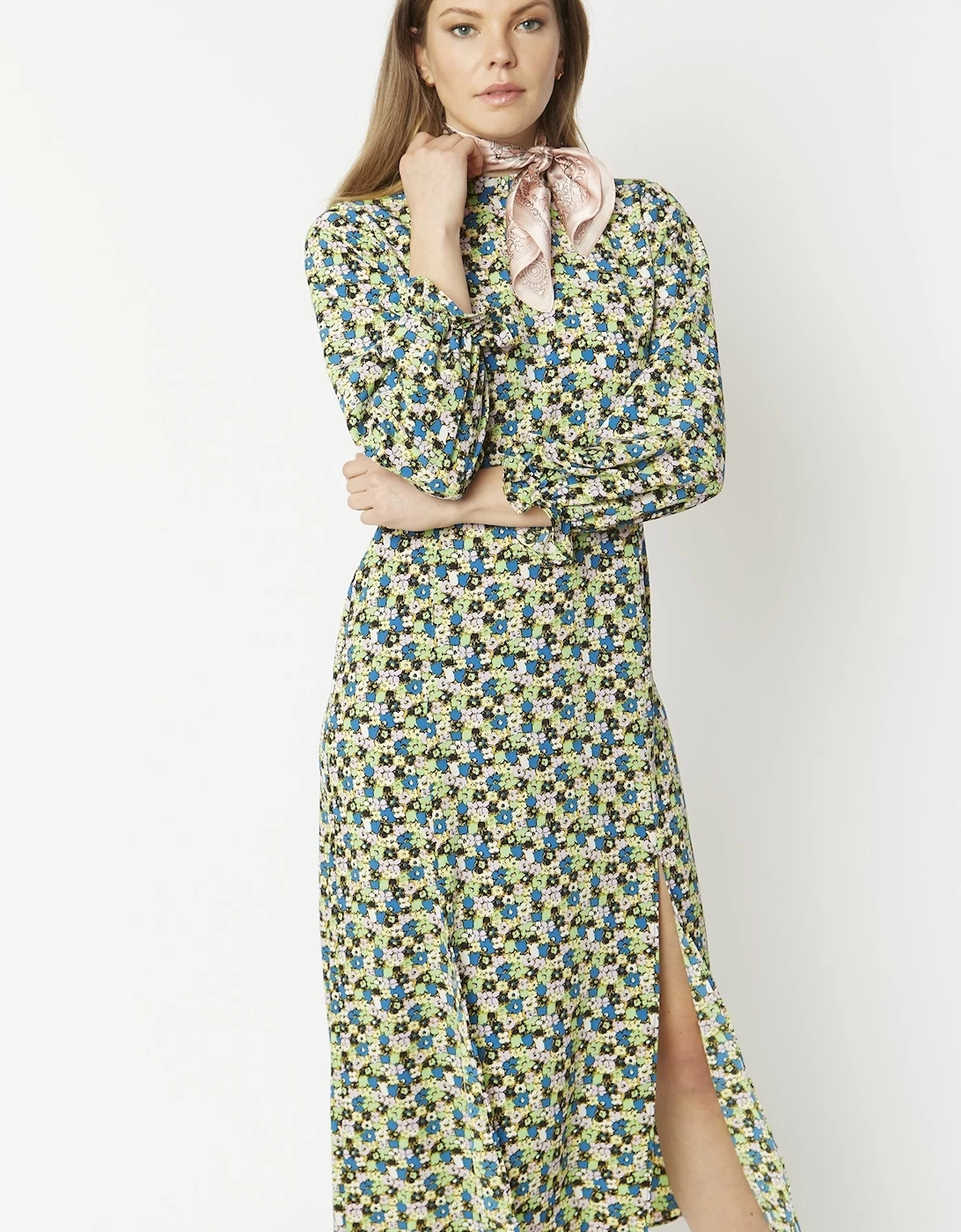 Pink Silk Scarf - Image 6