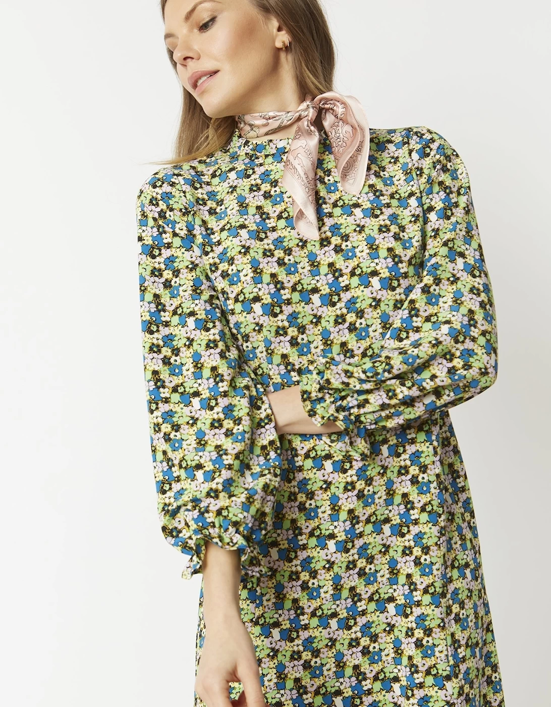 Pink Silk Scarf - Image 8