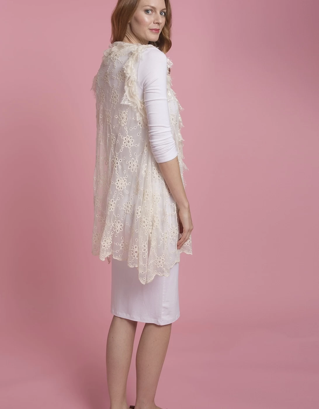 Cream Vintage Lace Gilet - Image 3