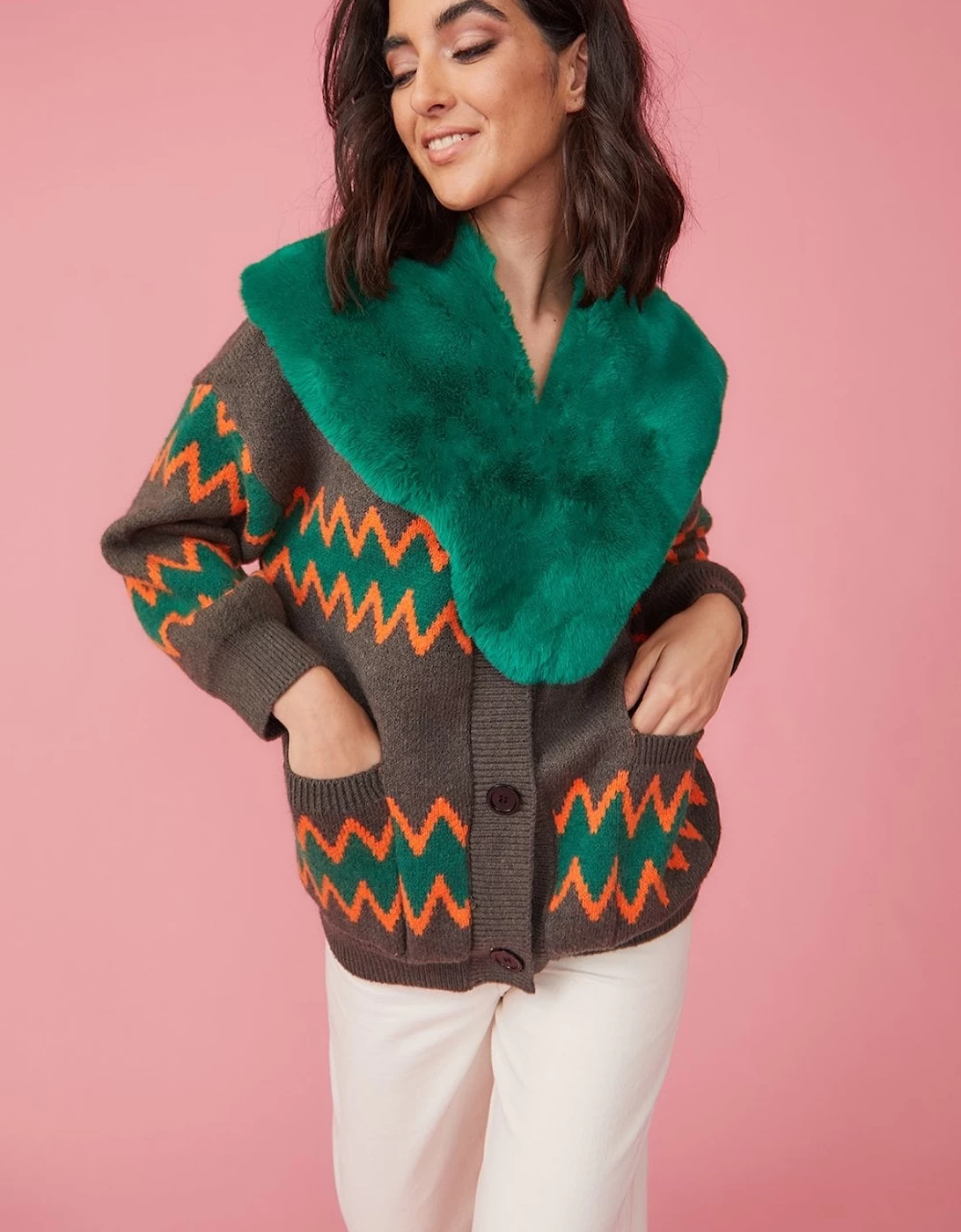 Green Banana Peel & Faux Fur Collar & Cardigan - Image 3
