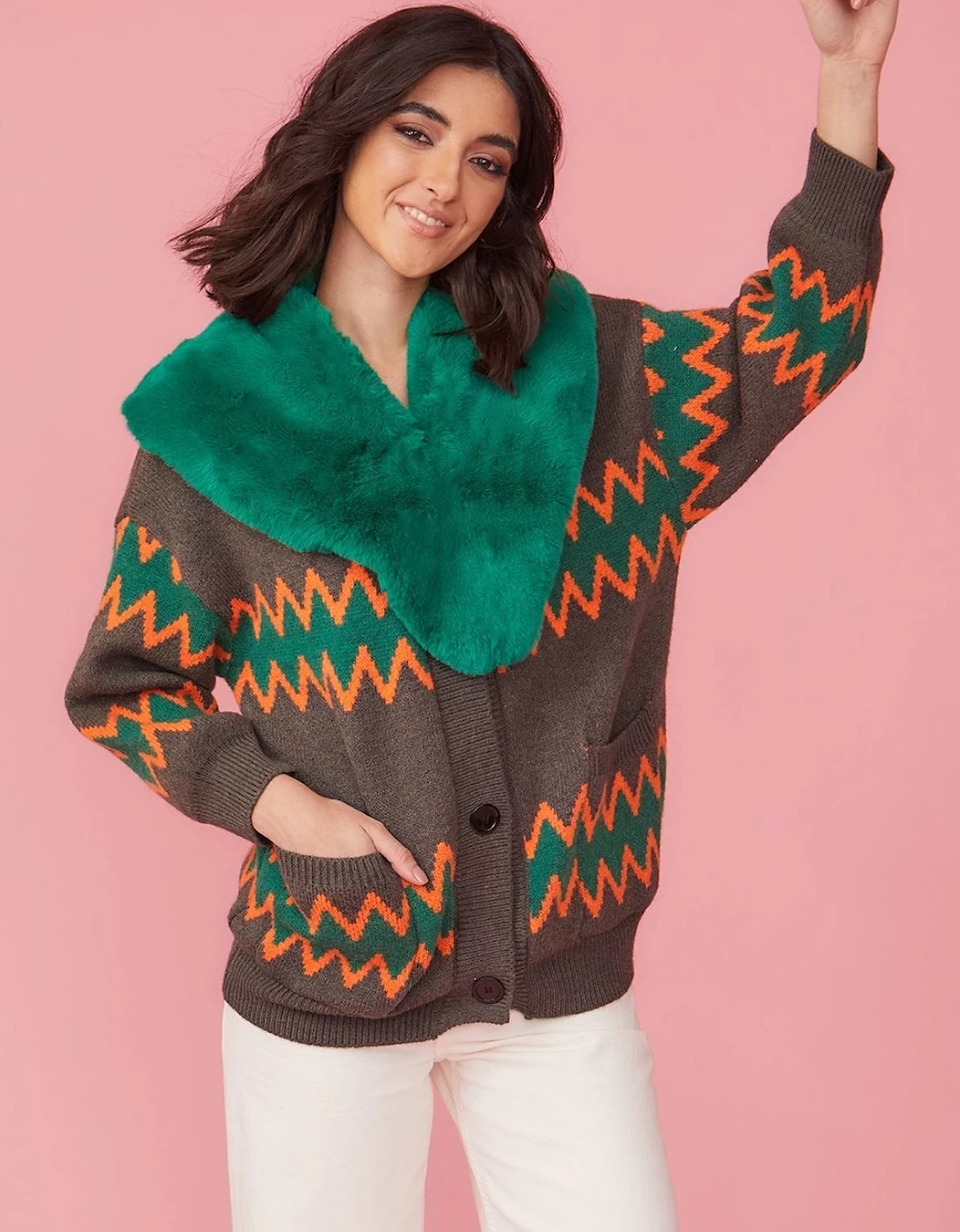 Green Banana Peel & Faux Fur Collar & Cardigan - Image 6