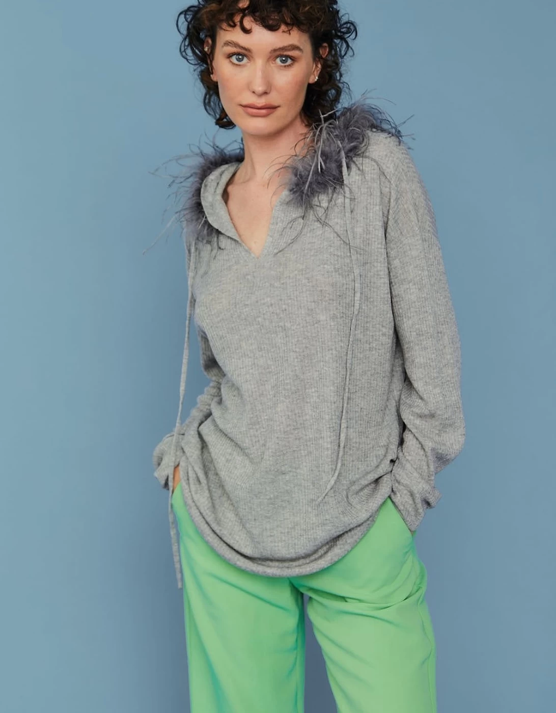 Grey Cashmere Blend Hooded Jumper With Feathered Hood - Image 2