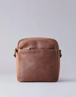 Hunter Leather Cross Body Messenger Bag In Dark Tan