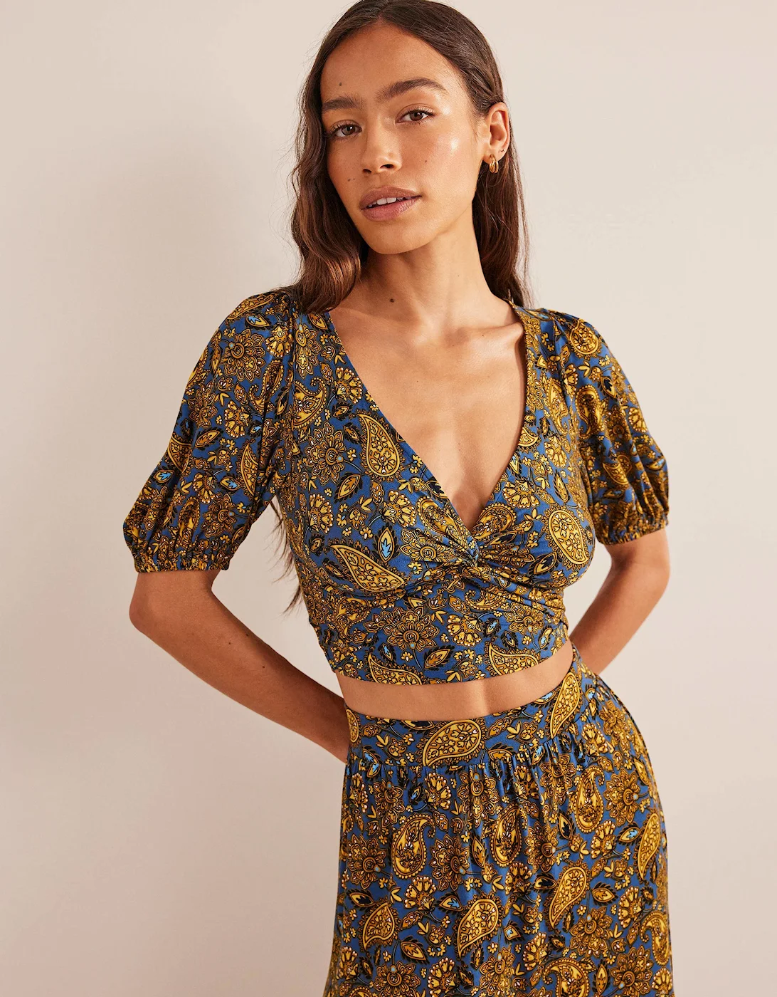 Boden Cropped Twist Detail Top - Image 3